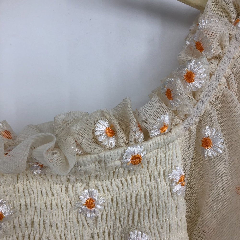 Ivory Puff Sleeve Tulle Mesh Smocked Chest Daisy Embroidered Dress - Picture 7 of 15